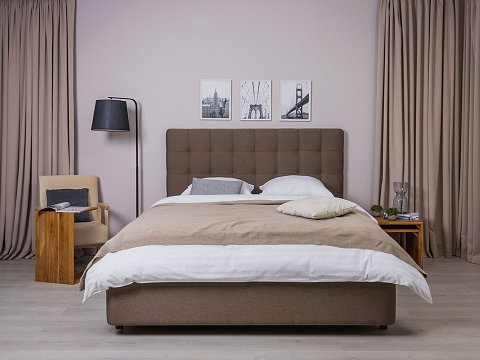 Серая кровать Leon - Современная кровать, украшенная декоративным кантом.